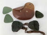WW1 Aviators Goggles  FGC marked on case with