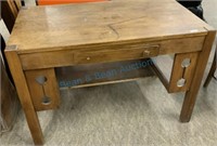 Oak arts and crafts library table