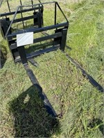 NEW skid steer pallet forks