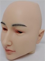 New- artificial head for makeup