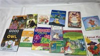 Childrens books lot