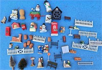 MINIATURE CHRISTMAS VILLAGE ACCESSORY PIECES LOT