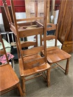 LOT OF 4 WOODEN CHAIRS