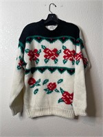 Vintage Knit Sweater Flowers