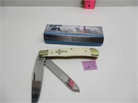 New Pocket Knife with Cross