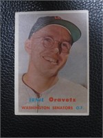 1957 TOPPS #179 ERNIE ORAVETZ SENATORS