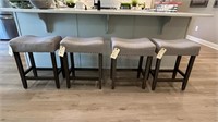 4PC COUNTERSTOOLS