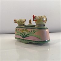 VINTAGE FIGURAL SALT & PEPPER