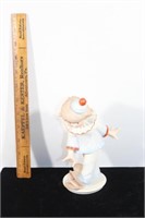 Goebel Collectors club-In the spotlight figurine