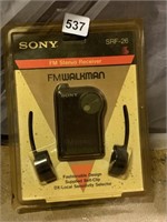 SONY SRF-26 WALKMAN NEW IN CASE