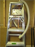 6' Aluminum Ladder