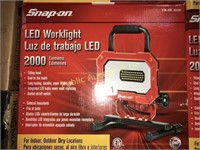 SNAP ON $135 RETAIL LED WORKLIGHT