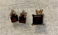 14kt YG Garnet Pendant & Earrings, Diamond Accents