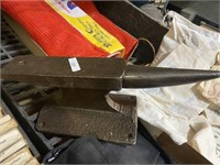 Metal anvil