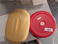 Rubbermaid & Tupperware Dishes