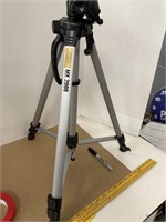 MX 2000 Camera Tripod