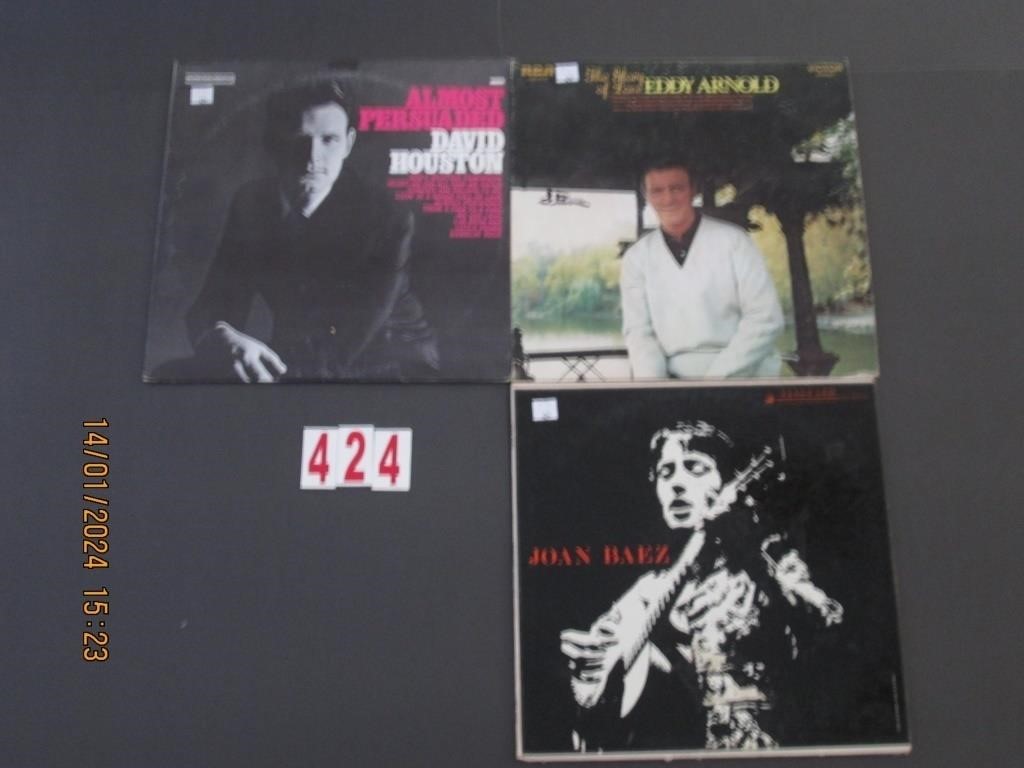July 2024 Collectible Record Albums - Elvis and others
