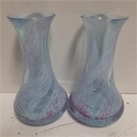 (2) Glass Caithness Bud Vases 2.75x2.75x4.75"