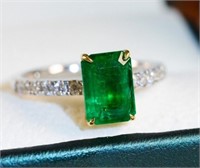 1.9ct Zambian Emerald 18Kt Gold Ring