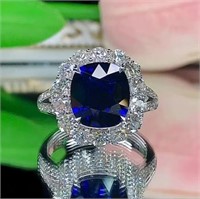 4.1ct Royal Blue Sapphire 18Kt Gold Ring