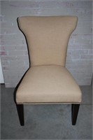 CONTEMPORARY UPHOLSTERED SIDE CHAIR