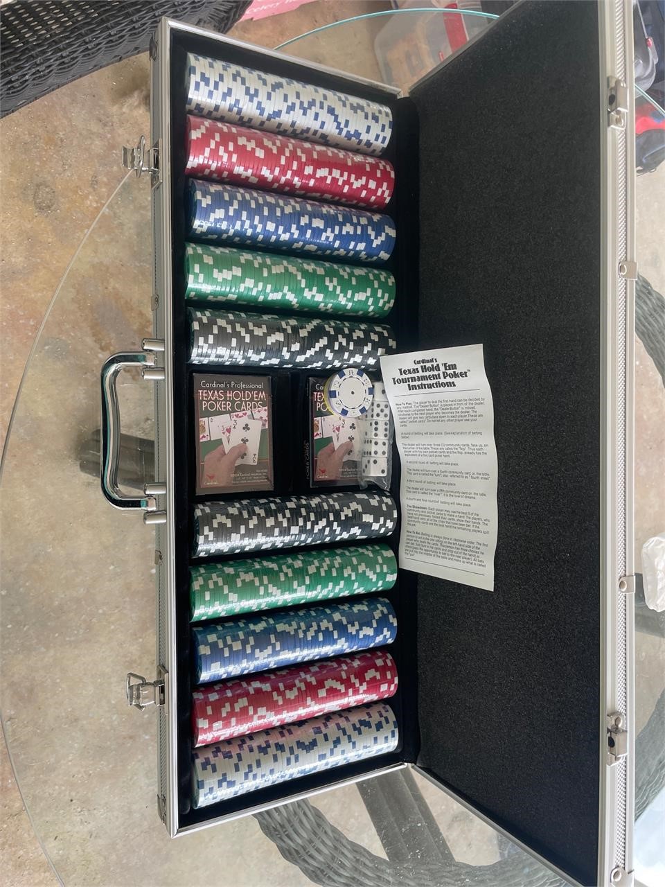 Poker set in case