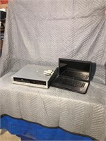 Magnavox VHS player c/w remote & a HP laptop.