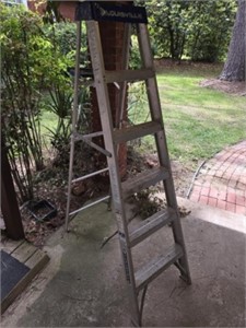 6ft tall aluminum Louisville ladder