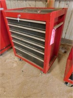 Craftsman tool chest on wheels 6  drawer w/