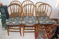 6 Oak Spindle Back Chairs 4 Have Lighthouse