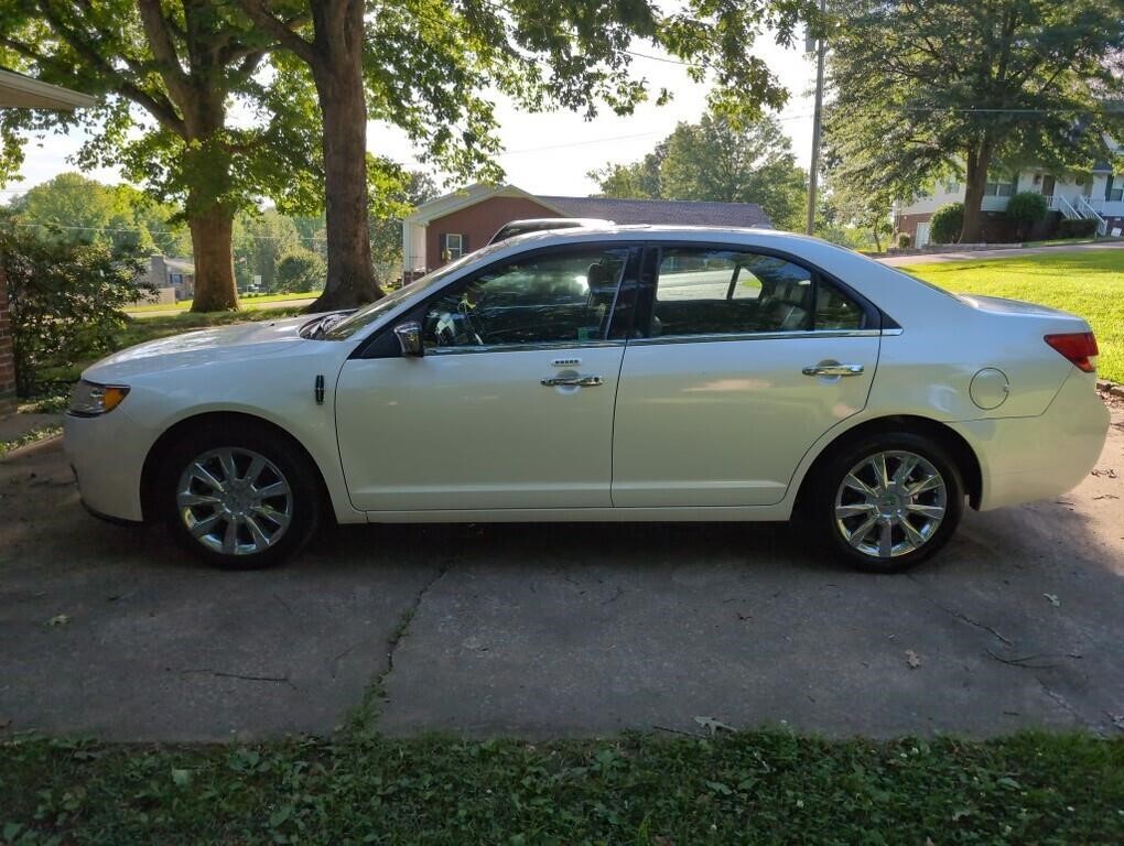 2010 Lincoln MKZ