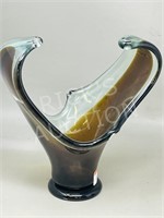 10" tall art glass vase
