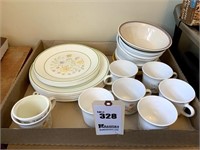 Set of Corelle Dishes, Misc. Bowls