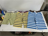 Size 5-6Y mini boden striped pants