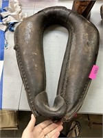 VINTAGE LEATHER HORSE COLLAR