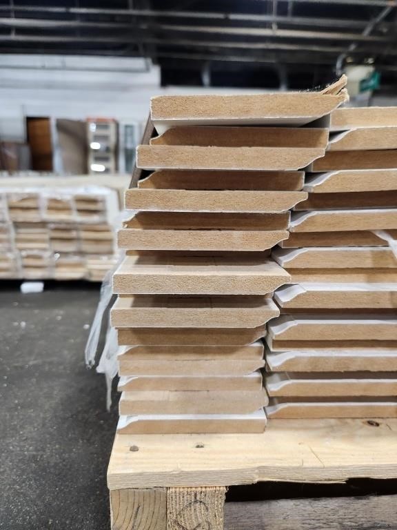 1 LOT STACK APPROX. (288 LF) 4-1/4 in x 16 ft MDF