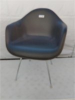 Herman Miller Mid-Century Modern Chair