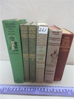 GOOD LOT OF VINTAGE BOOKS INCL NEW ORLEANS TITLES