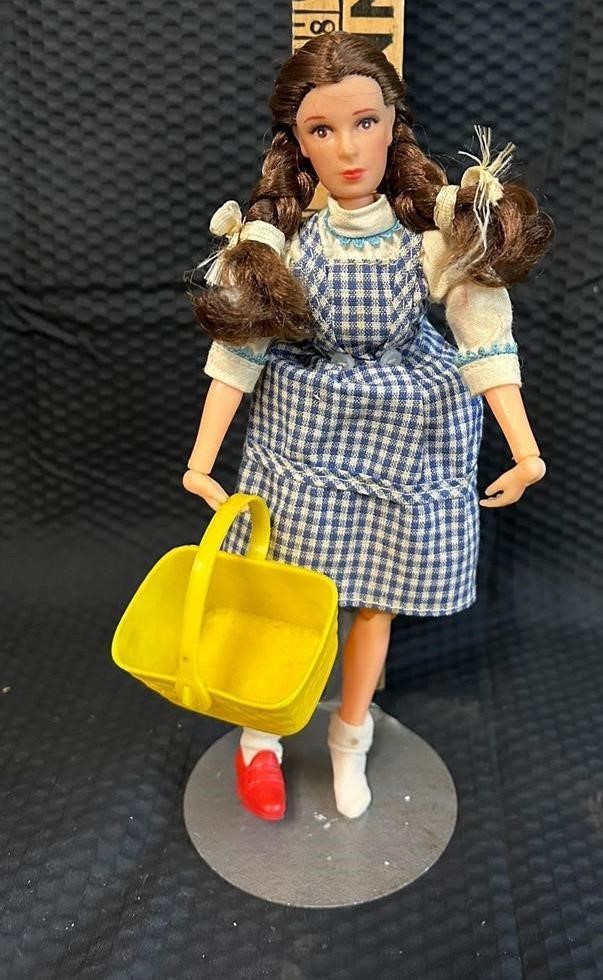 Vintage Dorothy Wizard of Oz Figure