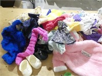 Cabbage Patch Clothes and More w/Bag