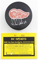 CHRIS CHELIOS NHL RED WINGS AUTOGRAPH PUCK W/COA