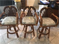 WICKER AND RATTAN BAMBOO STYLE BARSTOOLS x3
