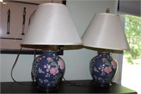 Pair of Lamps 25H