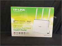 AC 1900 wireless dual band gigabit router