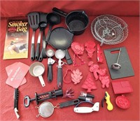 Mixed Lot of Assorted Kitchen Items