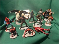 11 Marvel Figures
