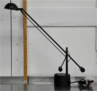 LED counterweight desk lamp - tested