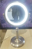 Vanity Make-up Mirror, lights up, used