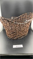 unique spiral  brown wire basket
