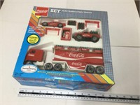 Coca Cola steel vehicle set